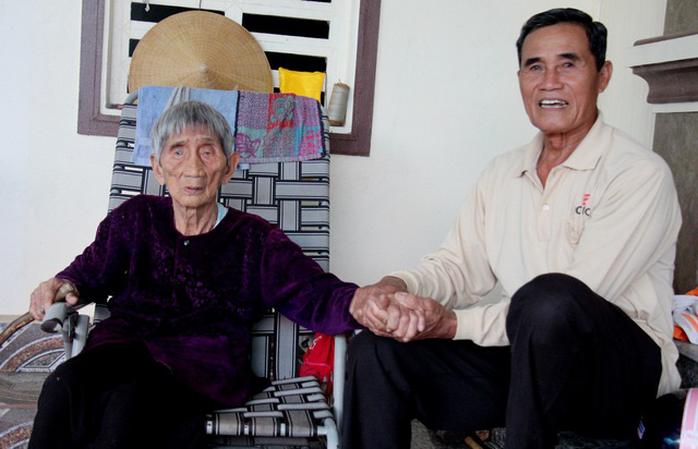 5 chị em đặc biệt ở Hà Tĩnh: Tuổi từ 85 đến 97, sống khỏe mạnh và minh mẫn - Ảnh 3.