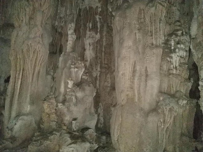 Phát hiện hang động thạch nhũ tuyệt đẹp, có hình thù kỳ lạ ở Quảng Trị - Ảnh 5.