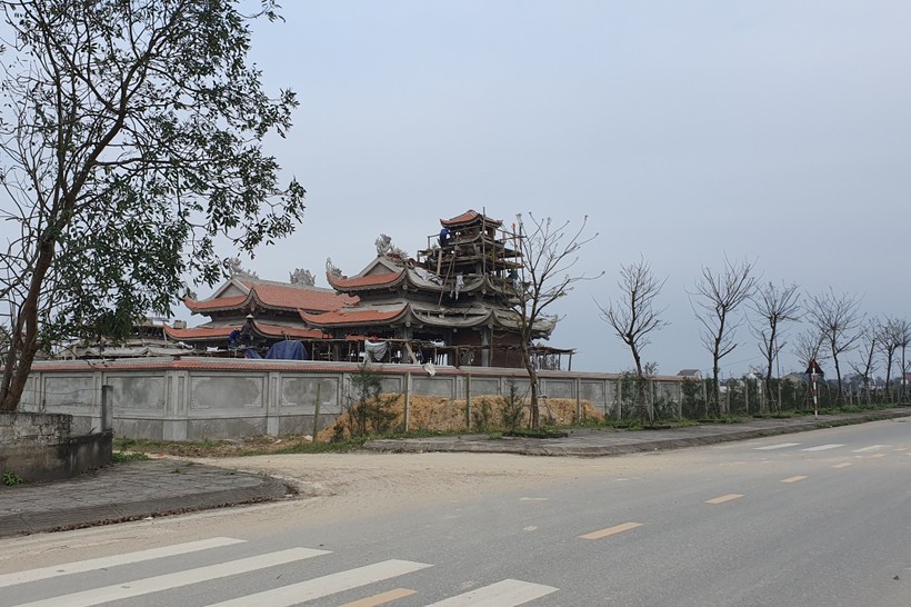 Vụ lăng mộ khủng ở Hà Tĩnh, dân ấm ức đề nghị tháo gỡ công trình sai phạm  ảnh 3